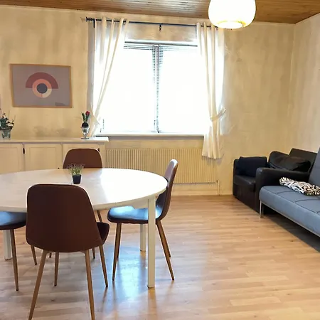 5minute Walk To Lego House - Ground Floor With Garden 아파트