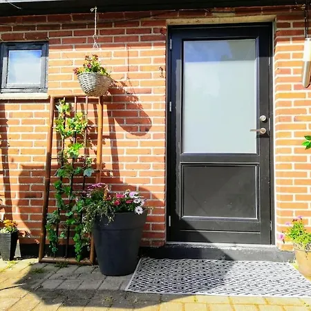 아파트 5minute Walk To Lego House - Ground Floor With Garden *
